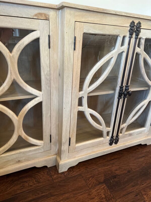 104" Cathedral 6 Glass Door Breakfast Buffet Server Credenza Entryway Long Narrow Storage Media Driftwood Finish - Image 4